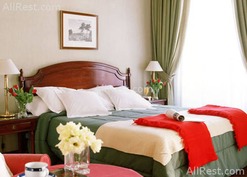 Tryp Ambassador 4